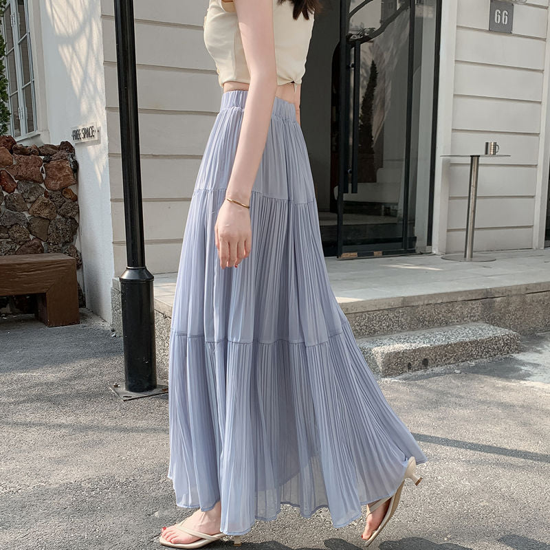 Long pleated skirt