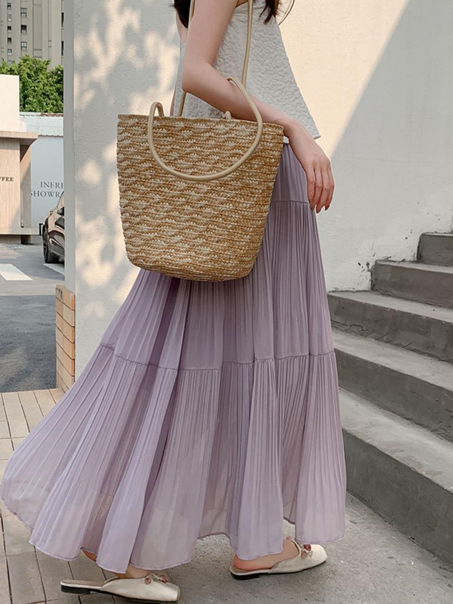 Long pleated skirt