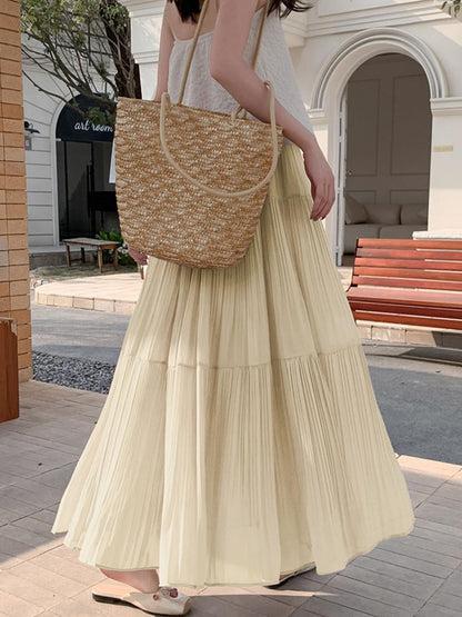Long pleated skirt
