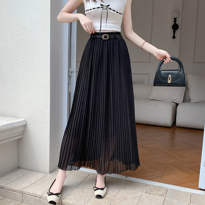 Long pleated skirt