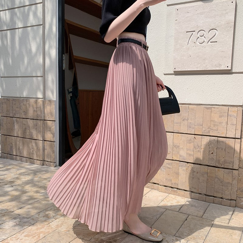 Long pleated skirt