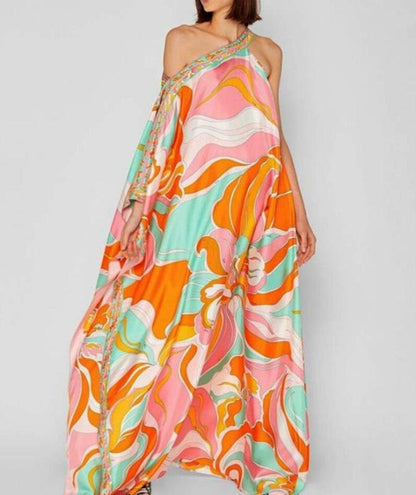 Long robe with V-neck and long skirt