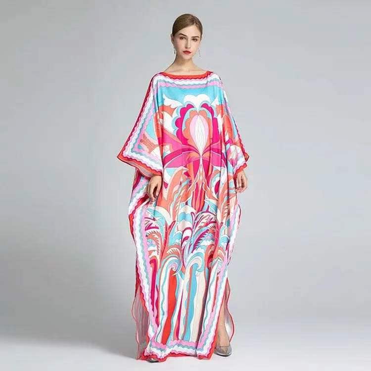 Long robe with V-neck and long skirt