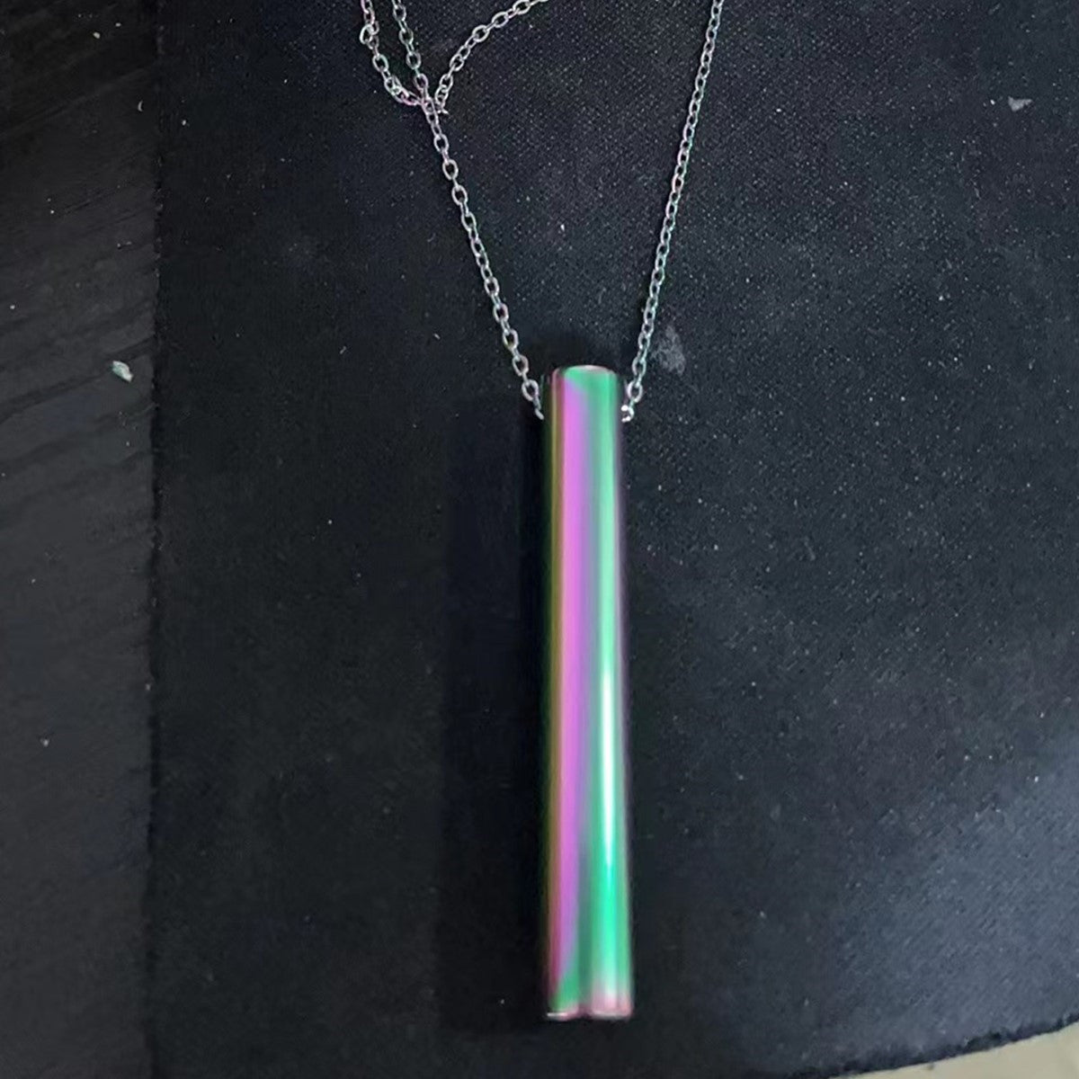 Long-shaped whistle necklace