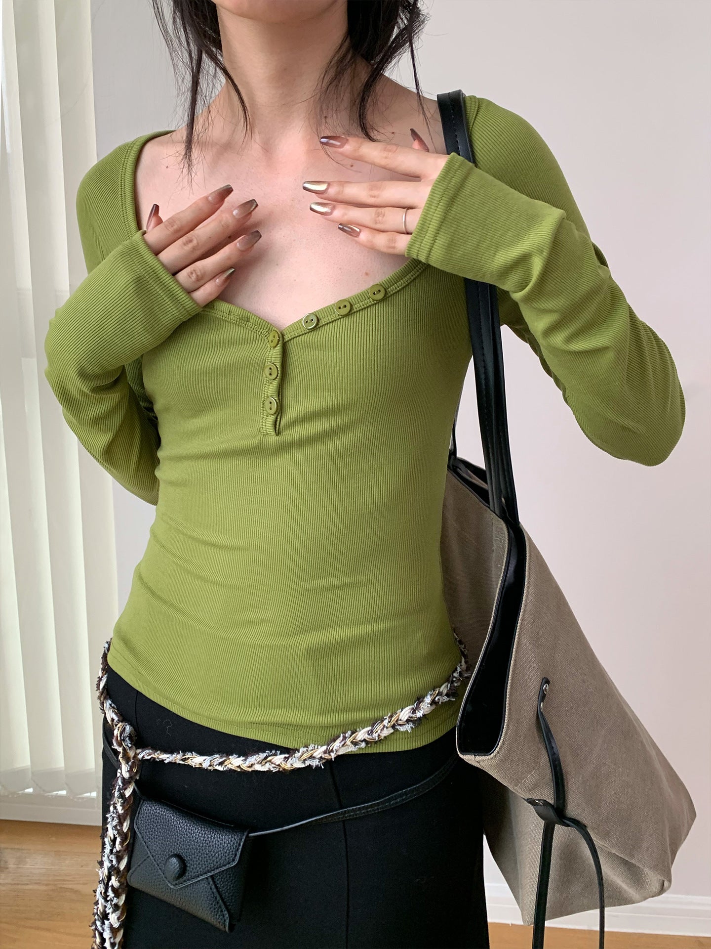 Long Sleeve Shoulder T-shirt