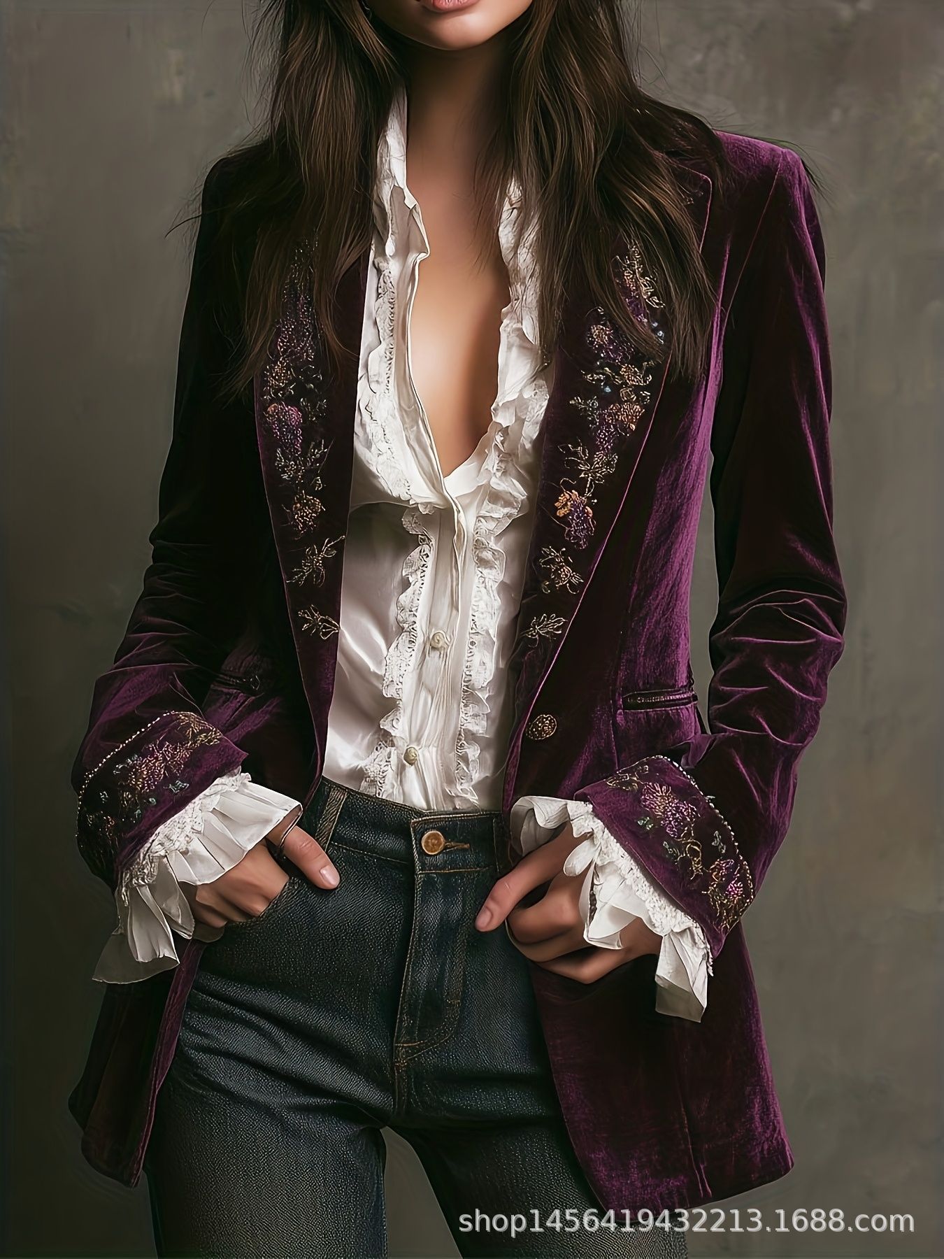 Long Sleeve Solid Color Lace Trim Velvet Jacket
