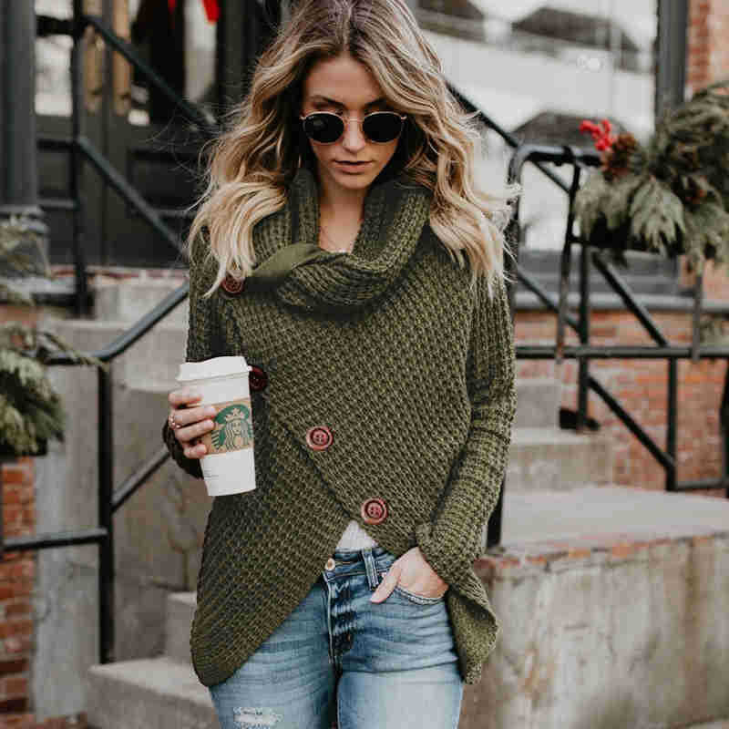 Long-Sleeve Turtleneck Knitwear with Buttons