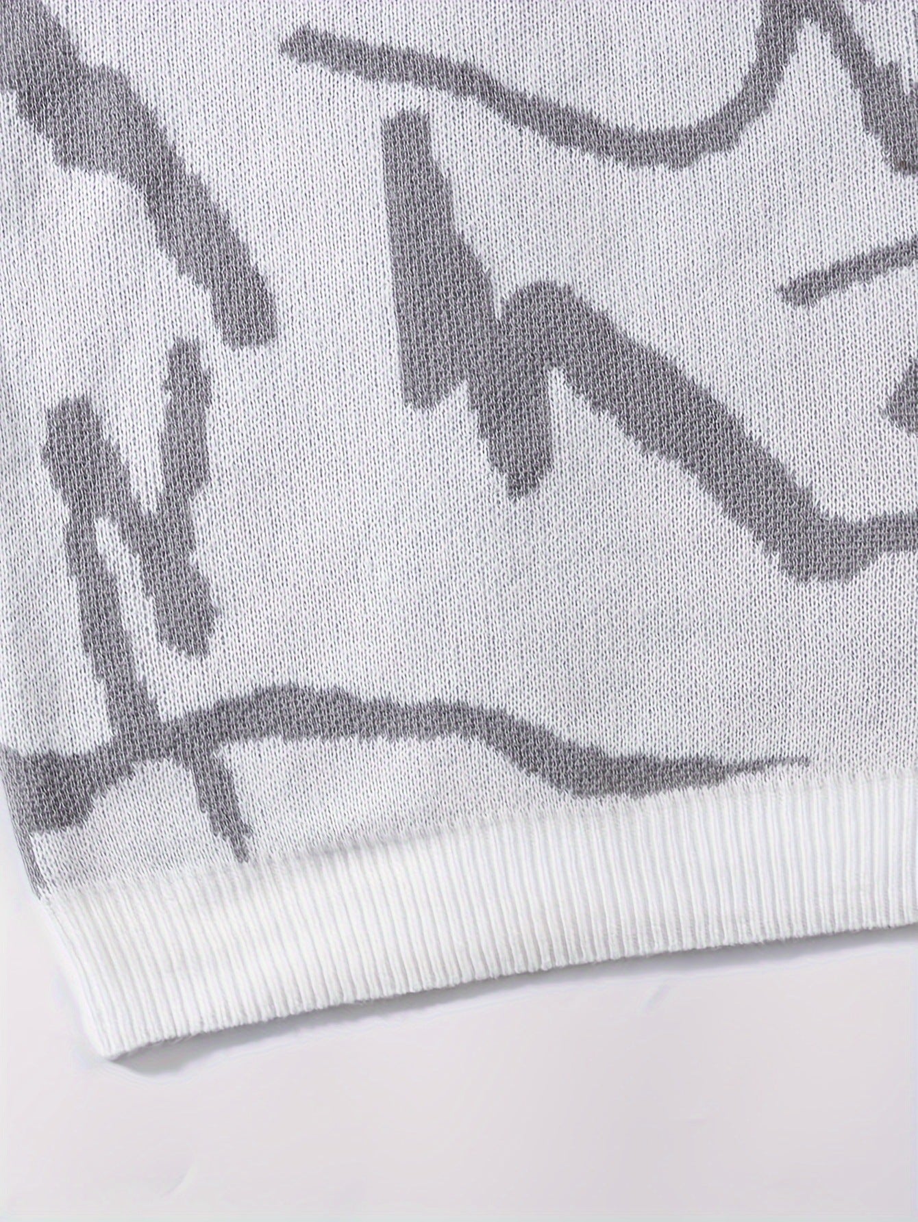 Long-sleeved hoodless hoodie