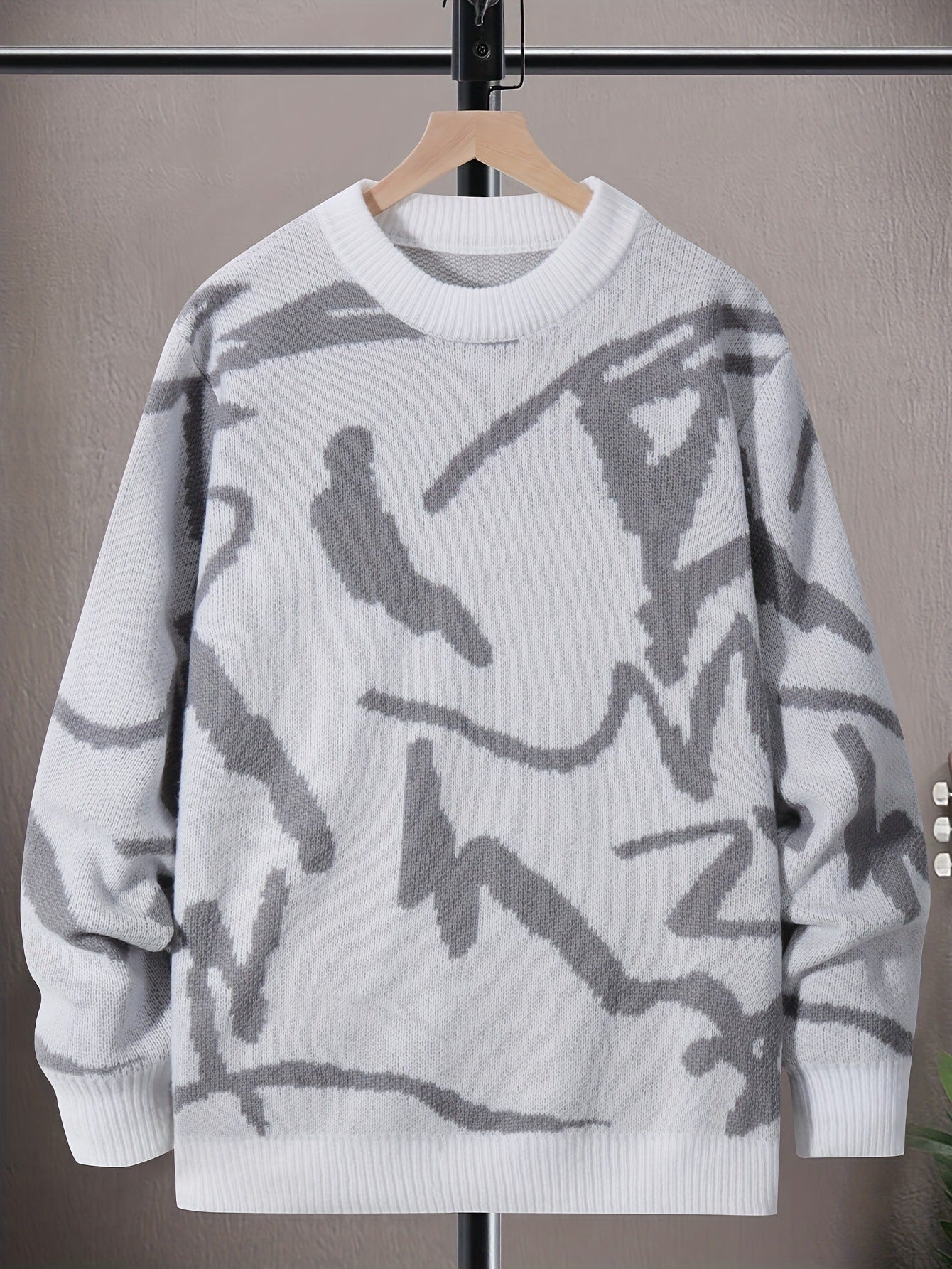 Long-sleeved hoodless hoodie
