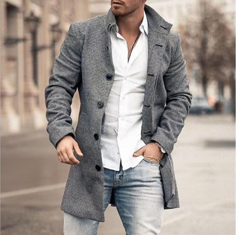 Long-sleeved jacket