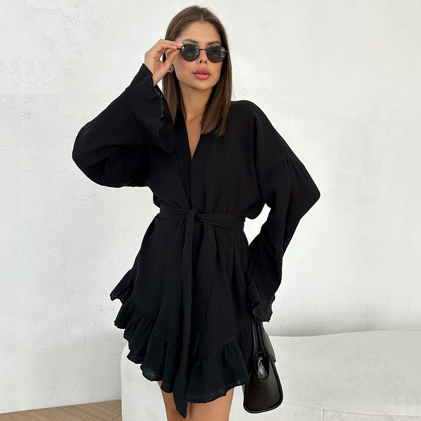 Long-sleeved pajamas with ruffled leaf-like edges