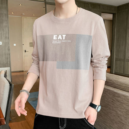 long-sleeved T-shirt