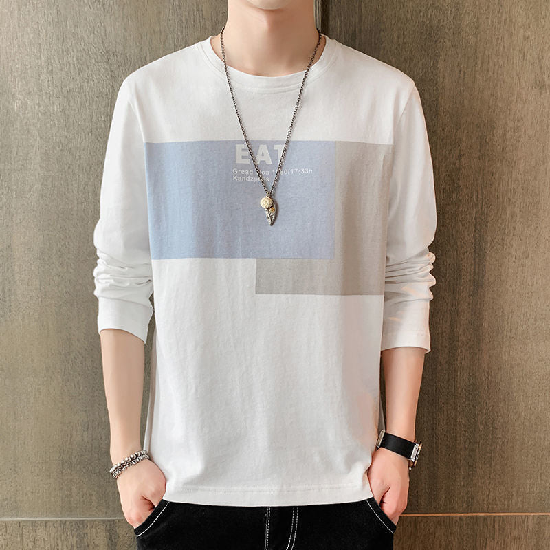 long-sleeved T-shirt