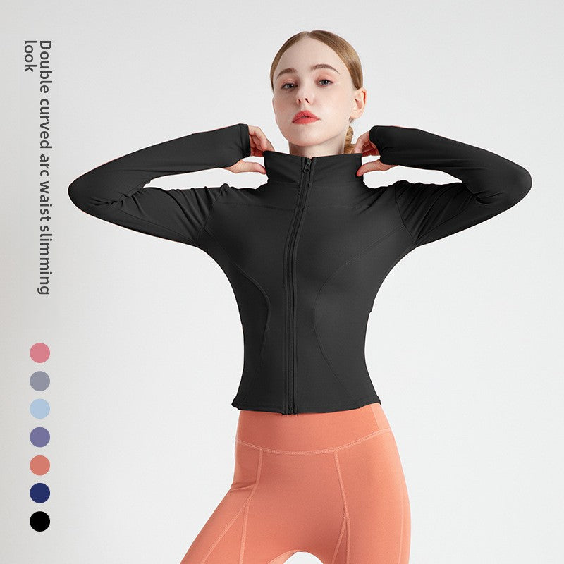 Long-sleeved yoga outfit for women