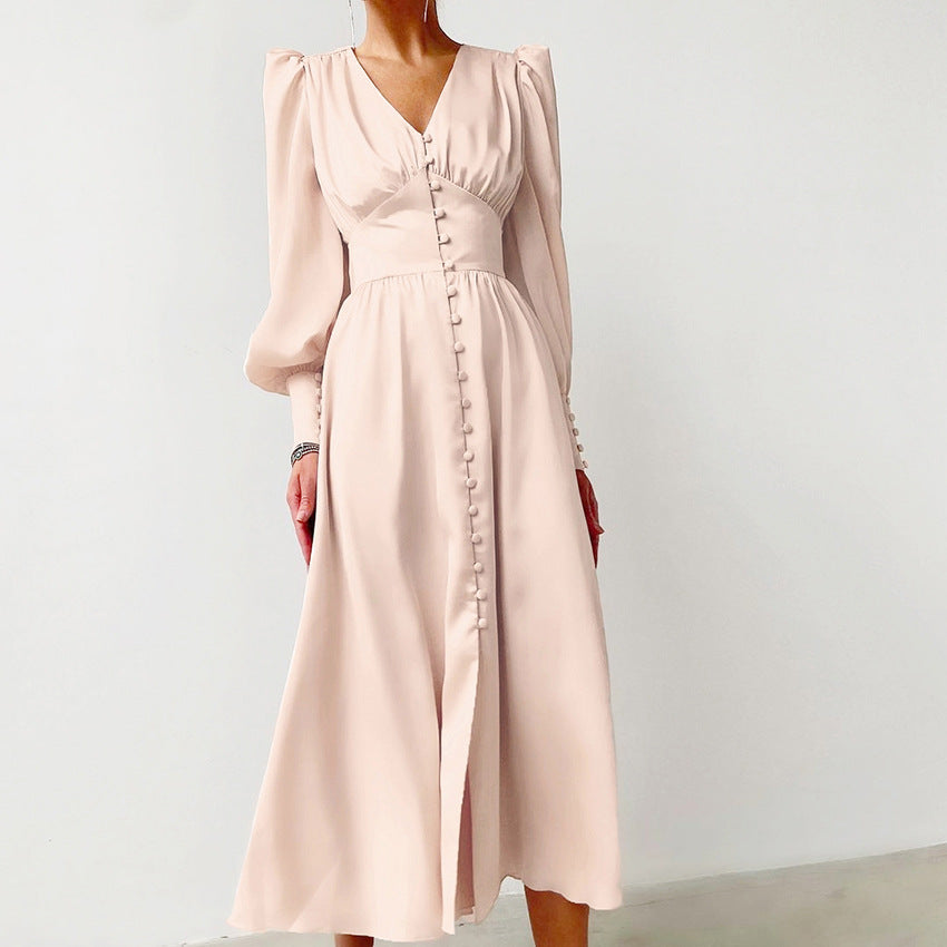 Long V-neck, cinched waist, retro dress