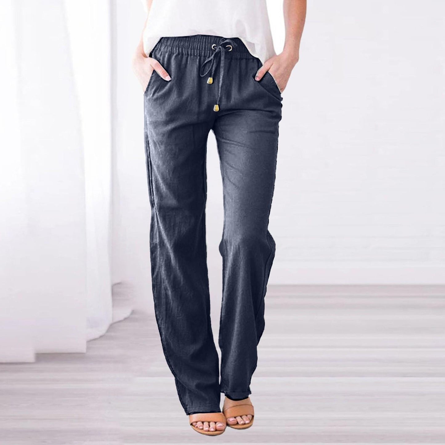 Loose and casual wide-leg trousers
