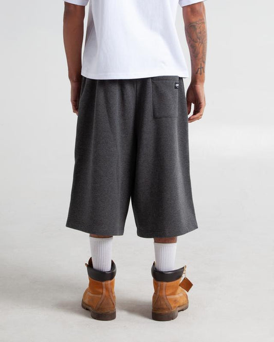 Loose-fitting capri cargo pants