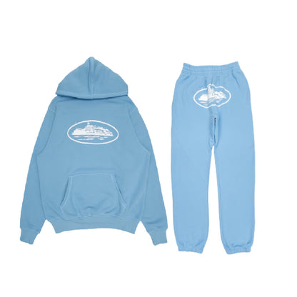 Loose-fitting pullover autumn outfit