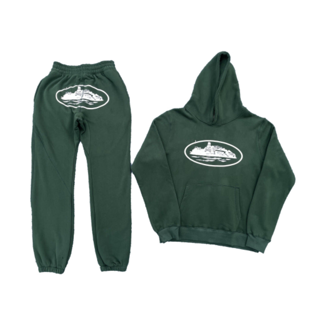Loose-fitting pullover autumn outfit