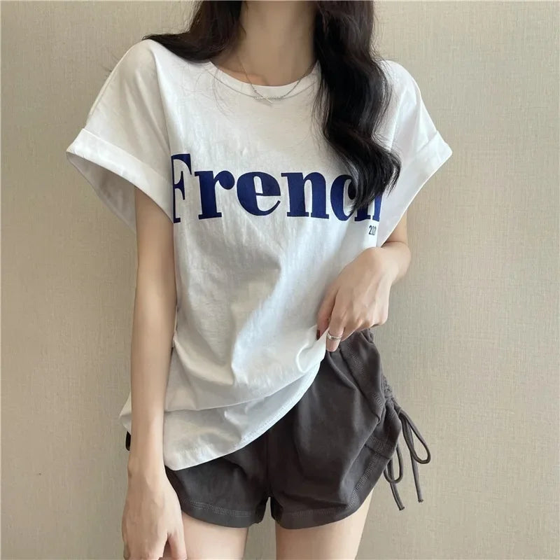 Loose-fitting short-sleeved T-shirt for women