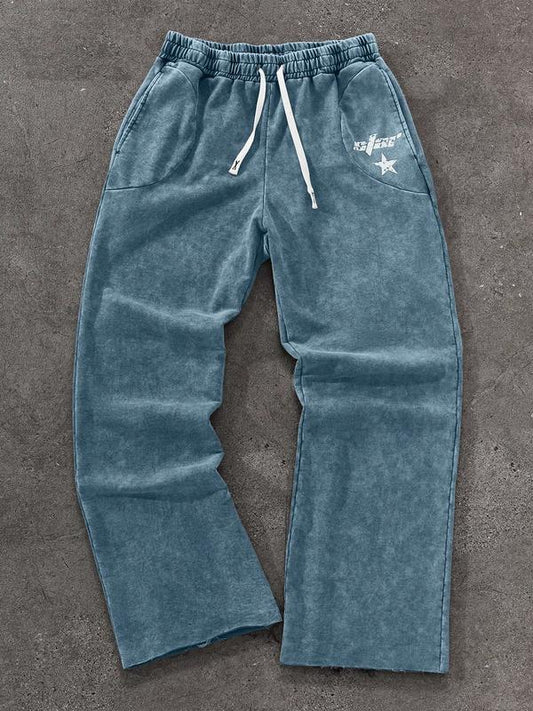 Loose-fitting sweatpants