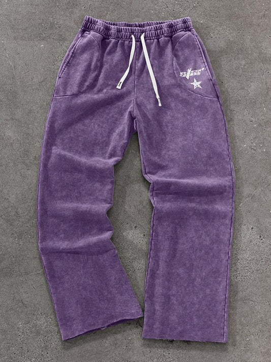 Loose-fitting sweatpants