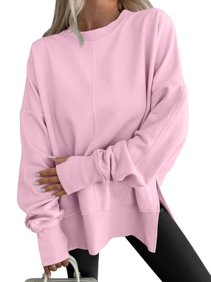 Loose-fitting sweatshirt with side slits and crew neck short sleeves