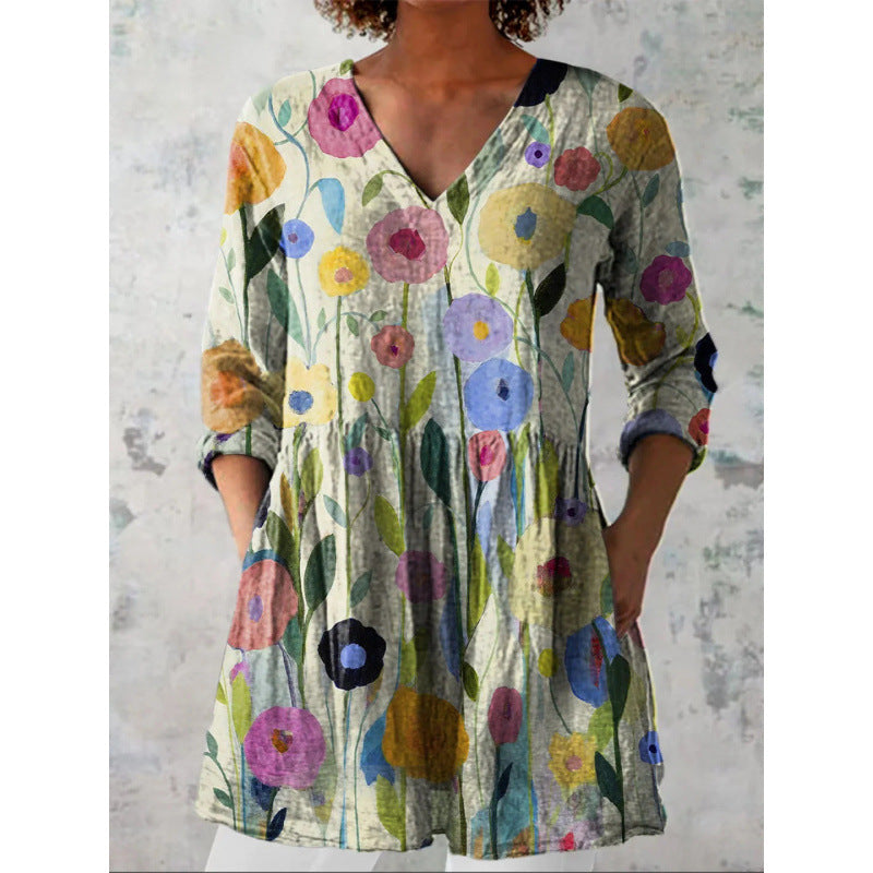 Loose-fitting V-neck dress
