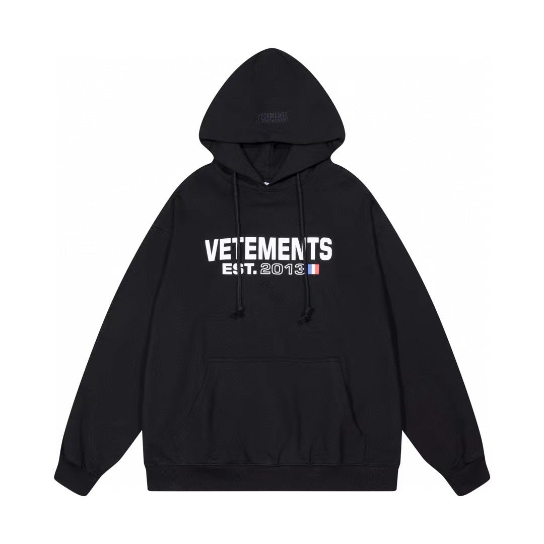 Loose hoodie and sweatshirt