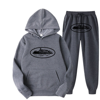 Loose hoodie set for trendy street wear