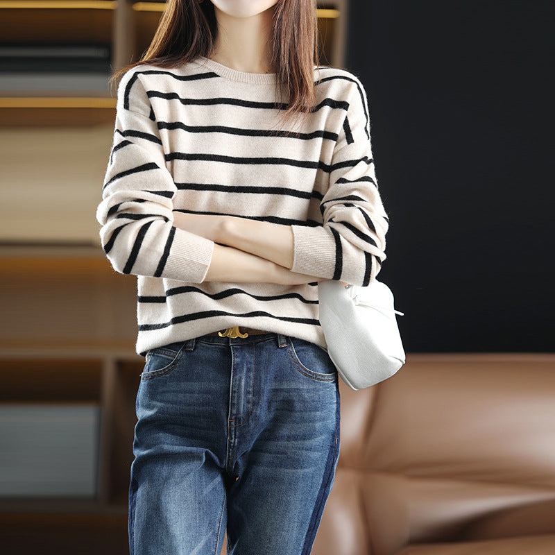 Loose-Knit Sweater with Round Neck