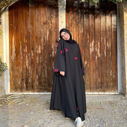 Loose-knotted long robe