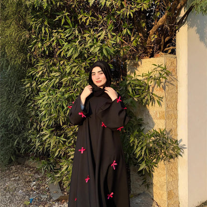 Loose-knotted long robe