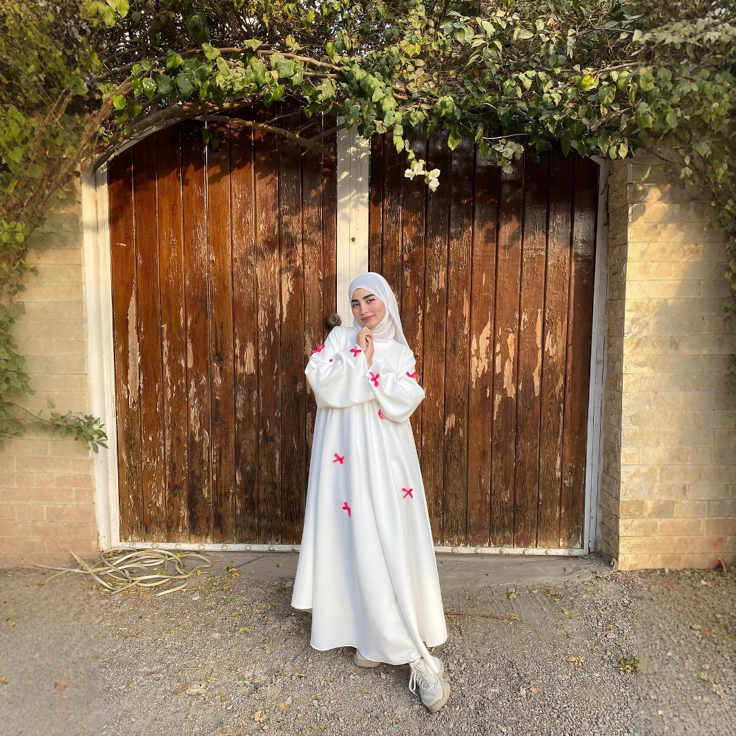Loose-knotted long robe
