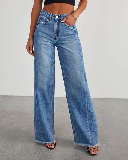 Loose-leg jeans