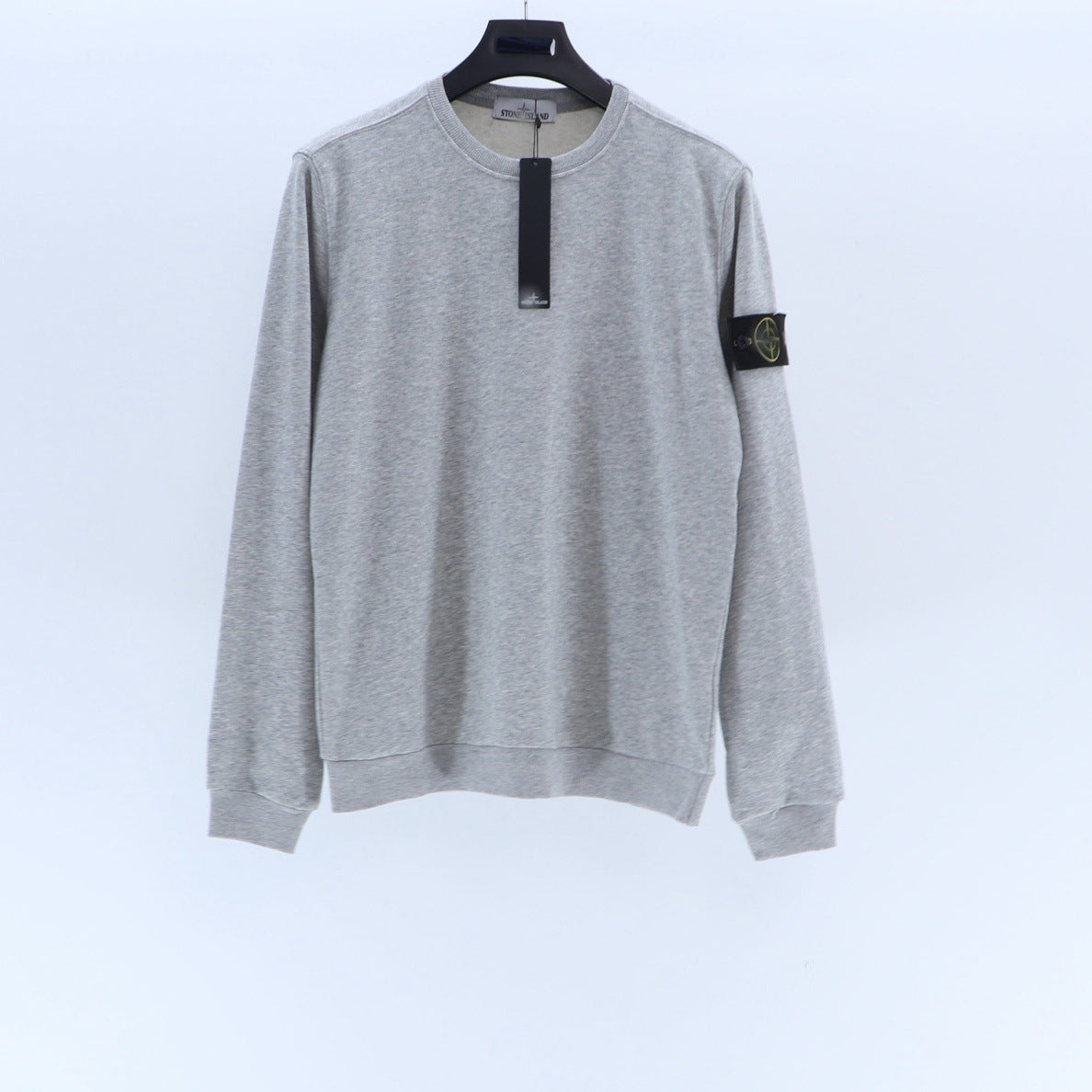 Loose men's sweatshirt