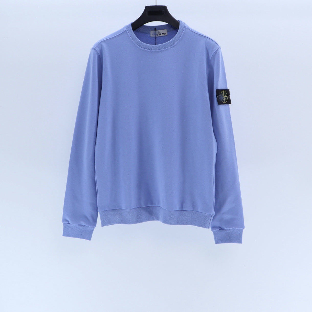 Loose men's sweatshirt