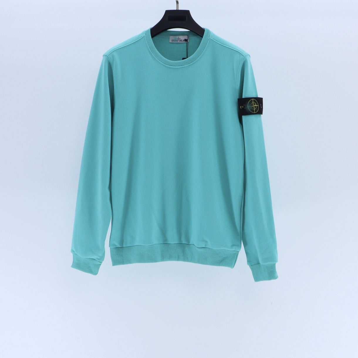 Loose men's sweatshirt