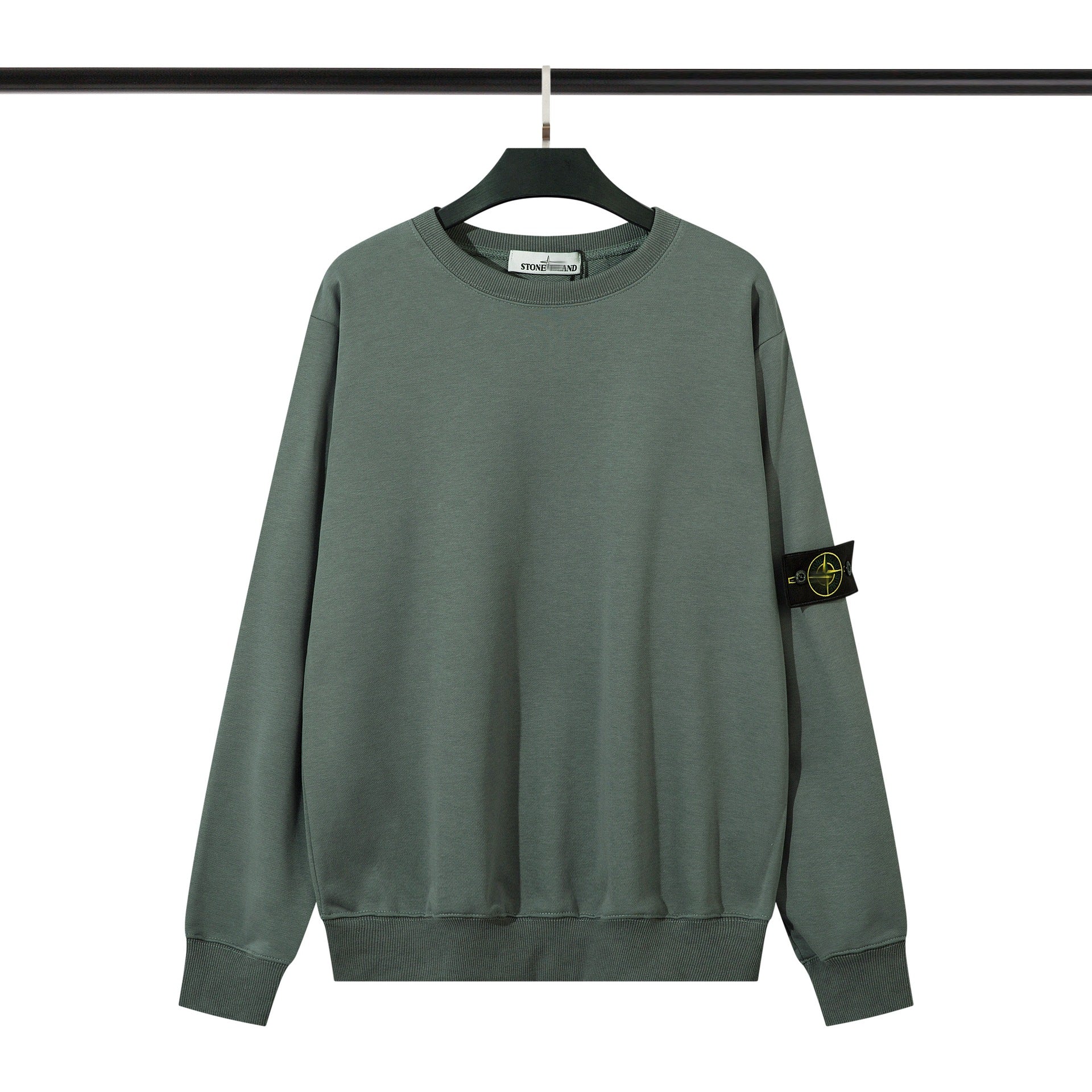 Loose men's sweatshirt