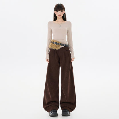 loose pants