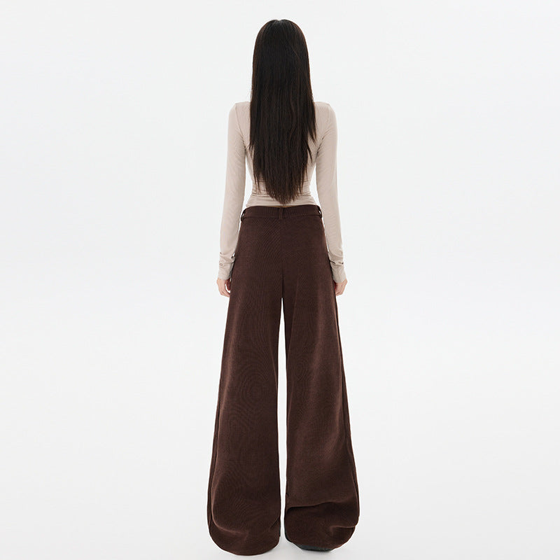 loose pants