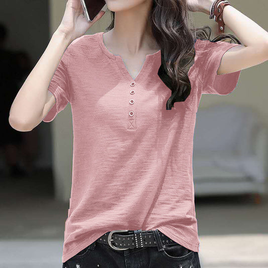 Loose plus-size women's V-neck T-shirt