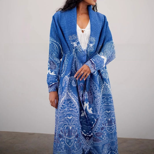 Loose printed lapel robe