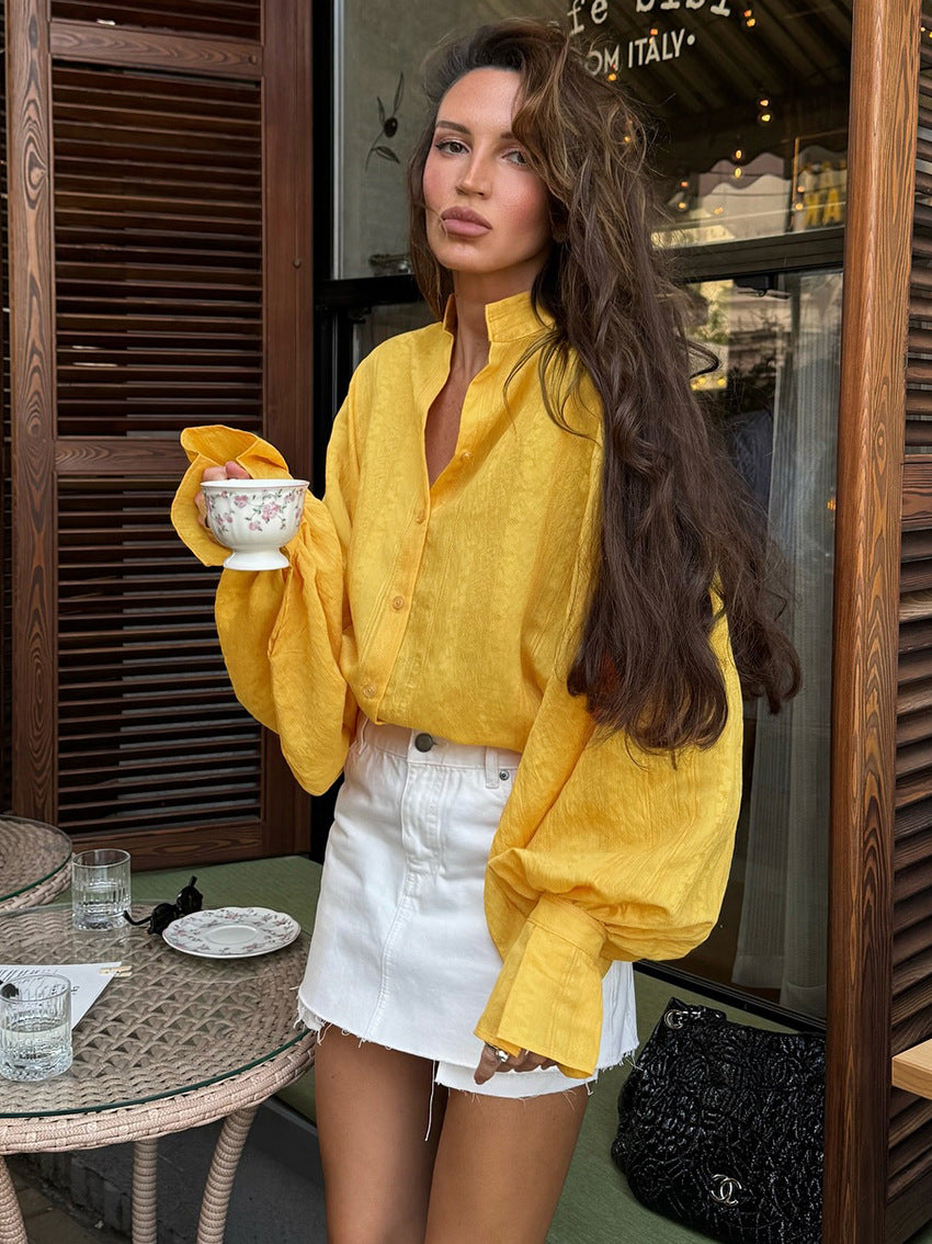 Loose shirt