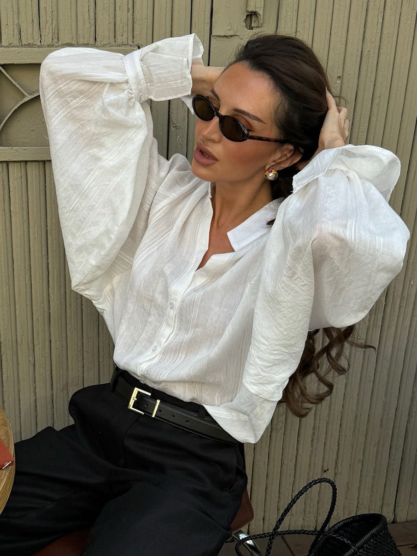 Loose shirt