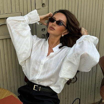 Loose shirt