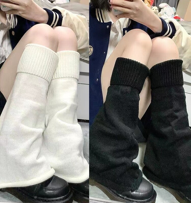 loose socks