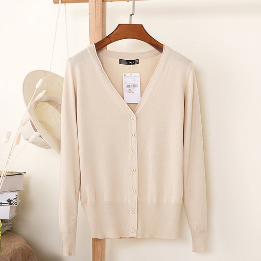 Loose sweaters for spring and autumn