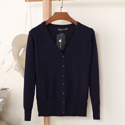 Loose sweaters for spring and autumn