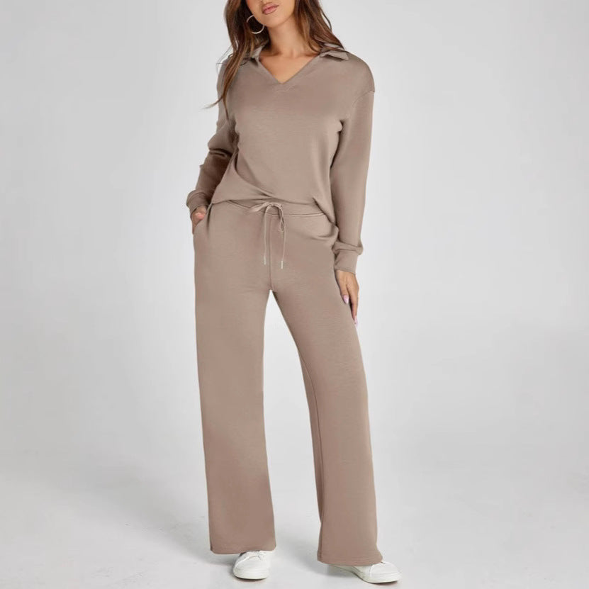 Loose V-neck long-sleeve top with long pants